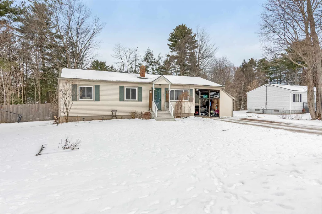 69 Woodcrest Circle Milton VT 05468