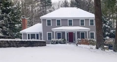 10 King Pine Way Kingston NH 03848