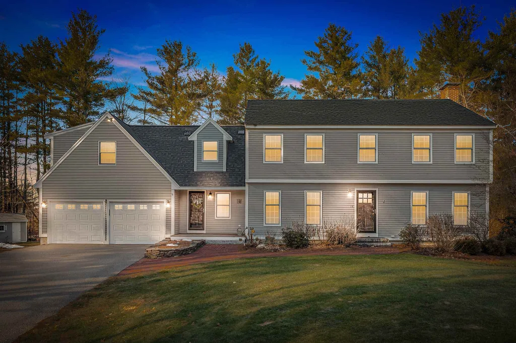 18 Smith Farm Road Stratham NH 03885