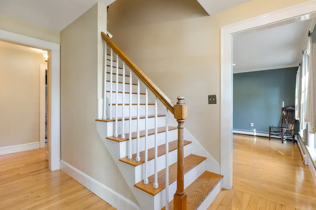 18 Smith Farm Road Stratham NH 03885