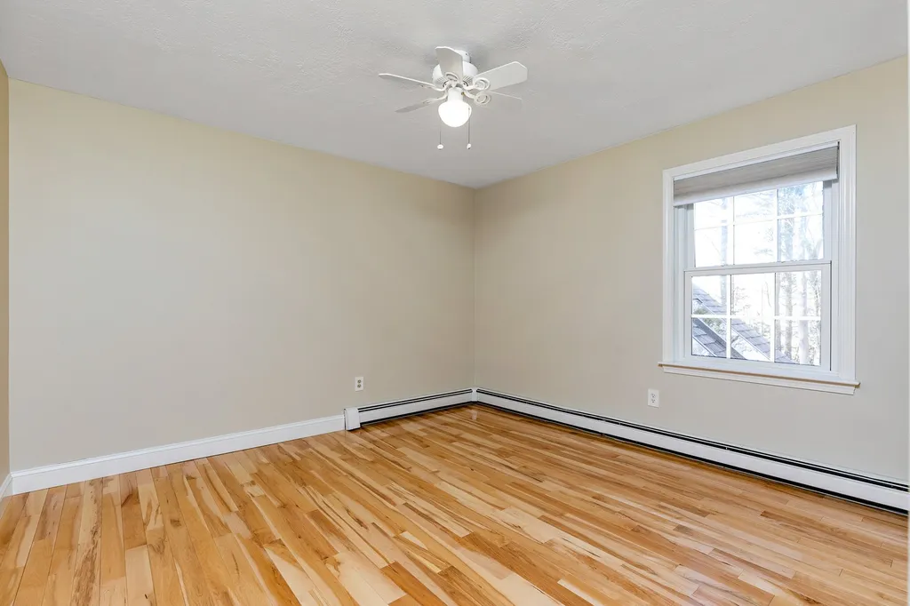 18 Smith Farm Road Stratham NH 03885