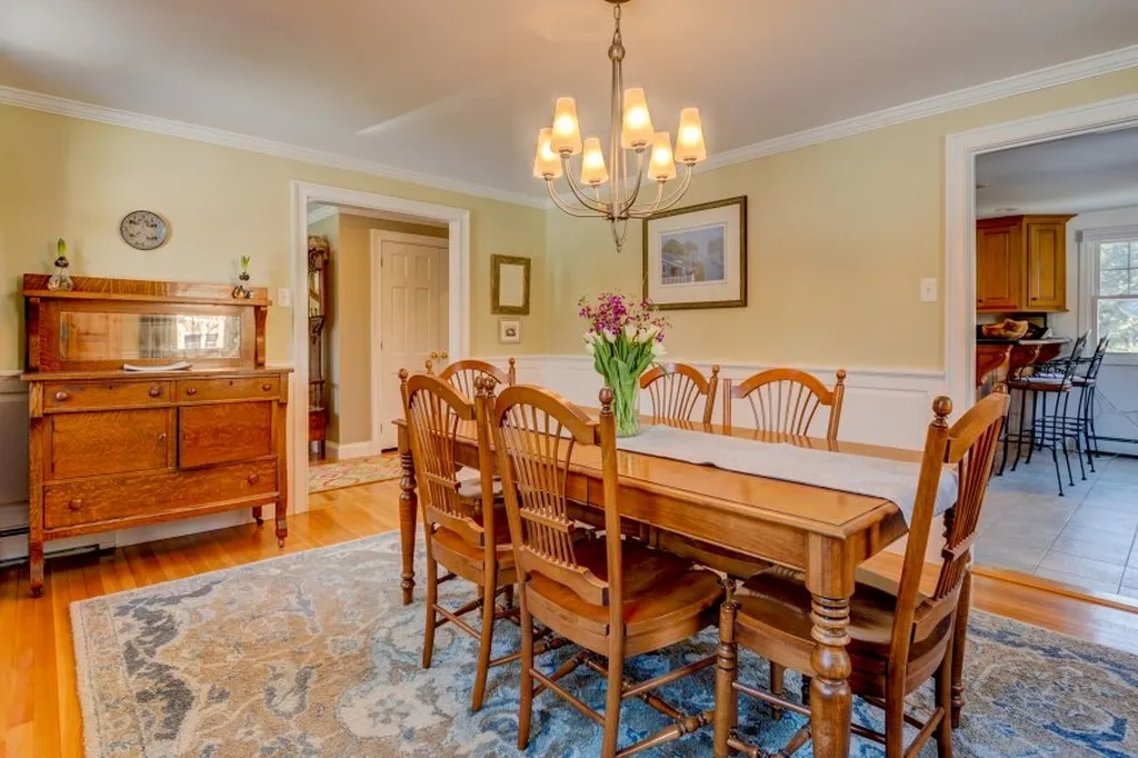 10 Ffrost Drive Durham NH 03824