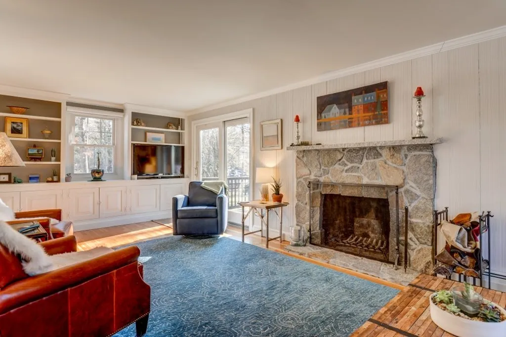 10 Ffrost Drive Durham NH 03824