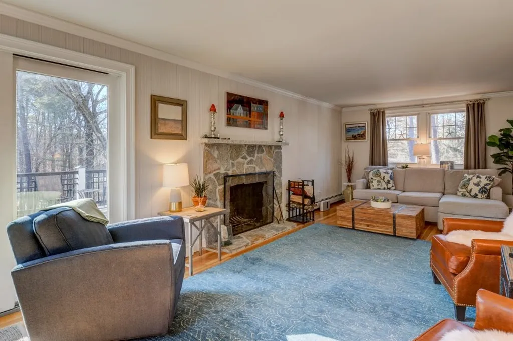 10 Ffrost Drive Durham NH 03824