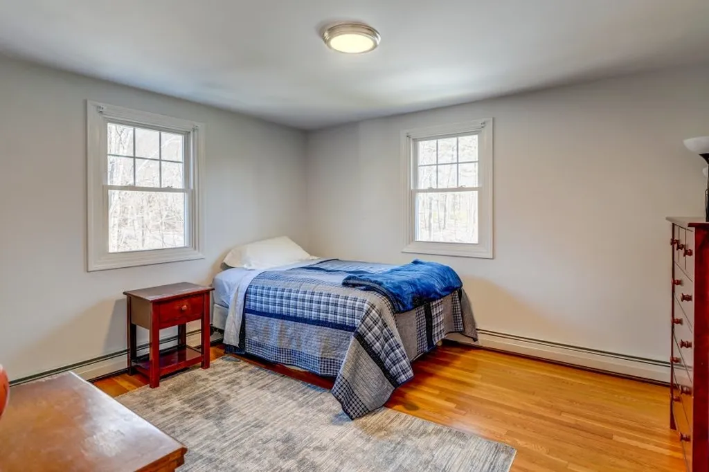 10 Ffrost Drive Durham NH 03824