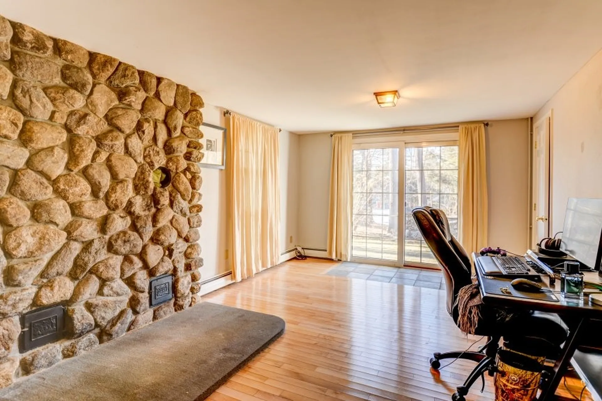 10 Ffrost Drive Durham NH 03824