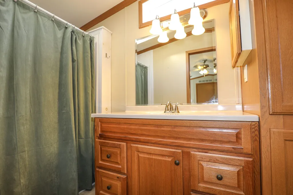 33 Colby Road Newmarket NH 03857