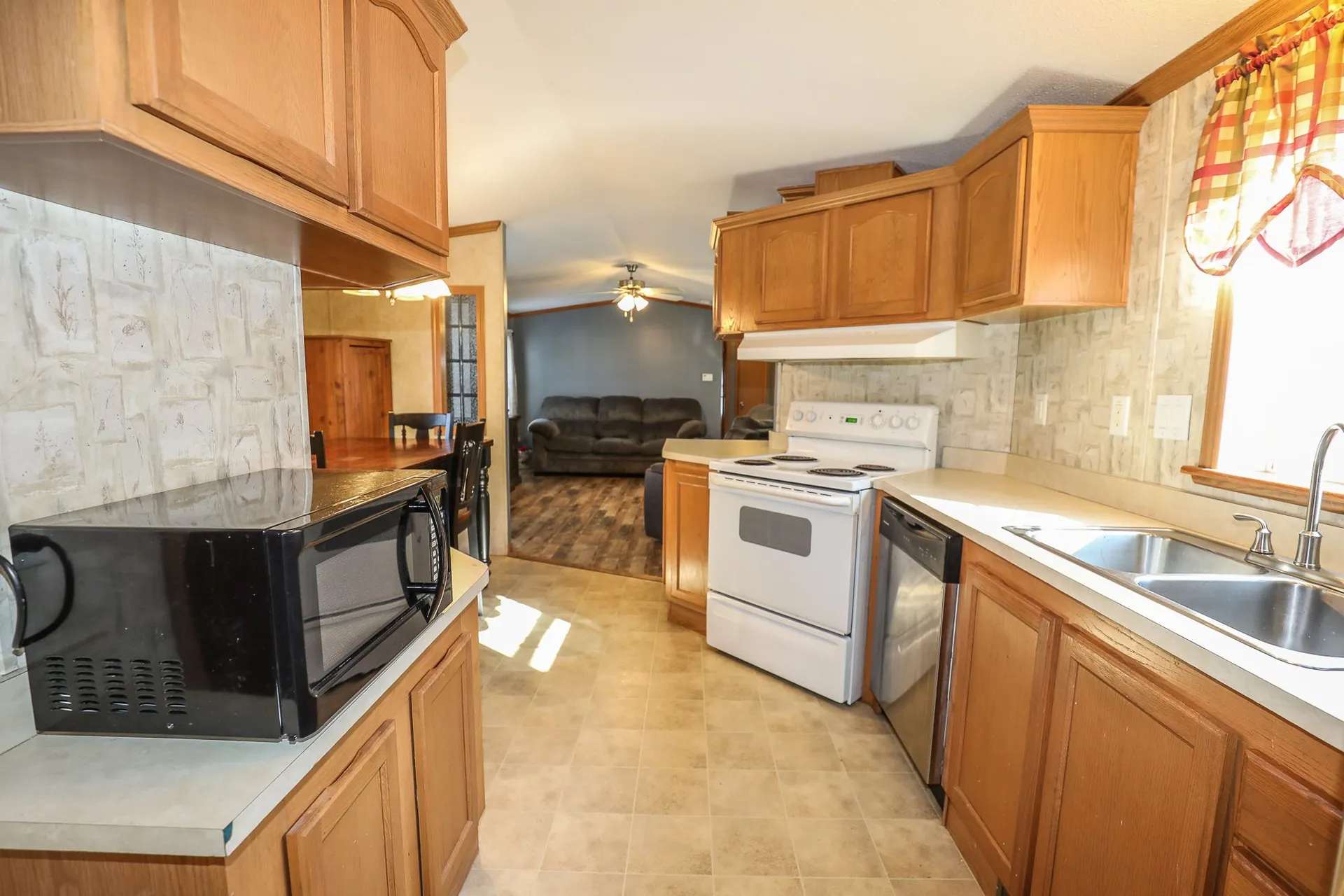 33 Colby Road Newmarket NH 03857