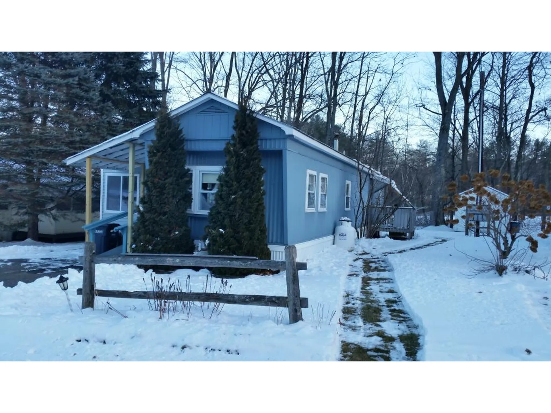 37 Cogswell Way Enfield NH 03748