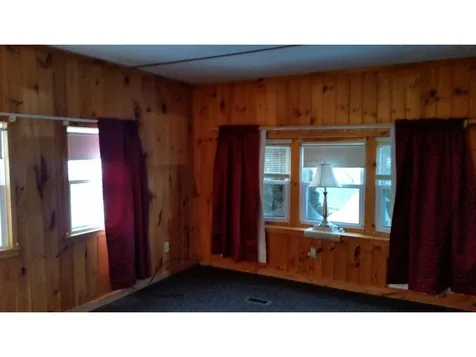 37 Cogswell Way Enfield NH 03748