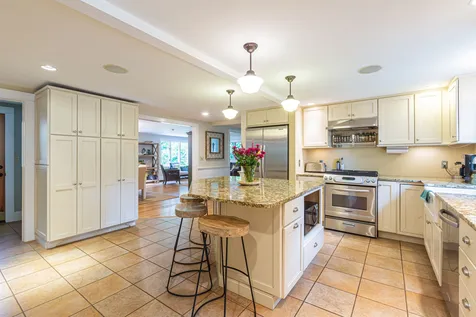 201 Washington Road Rye NH 03870