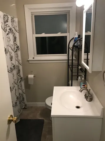 27 Intervale Street Nashua NH 03064