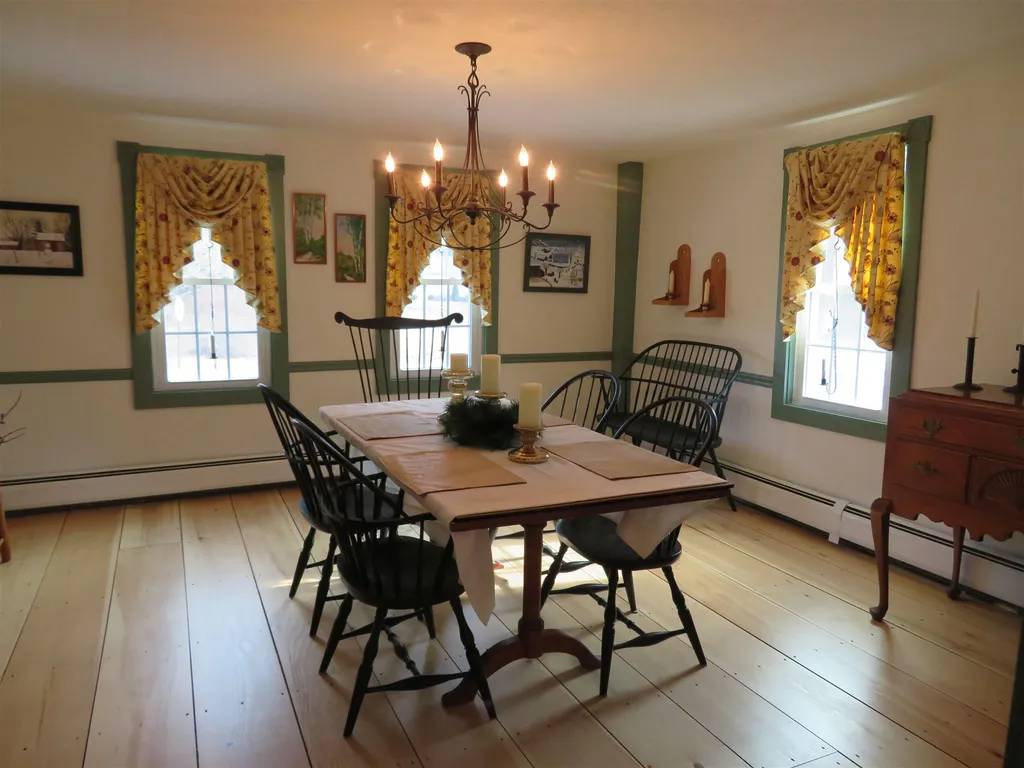 103 New Boston Road Kingston NH 03848