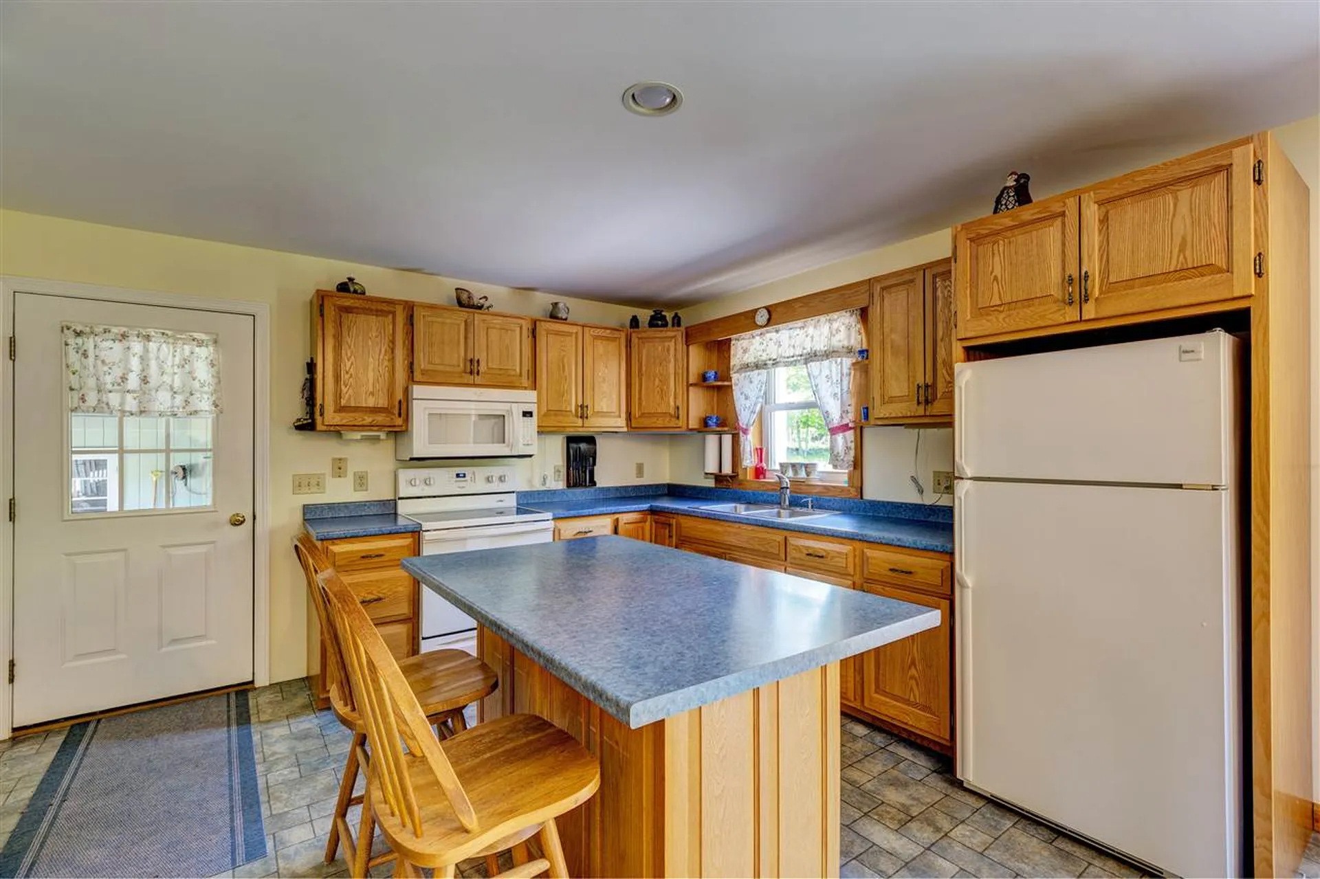 34 Dingleton Hill Road Cornish NH 03745