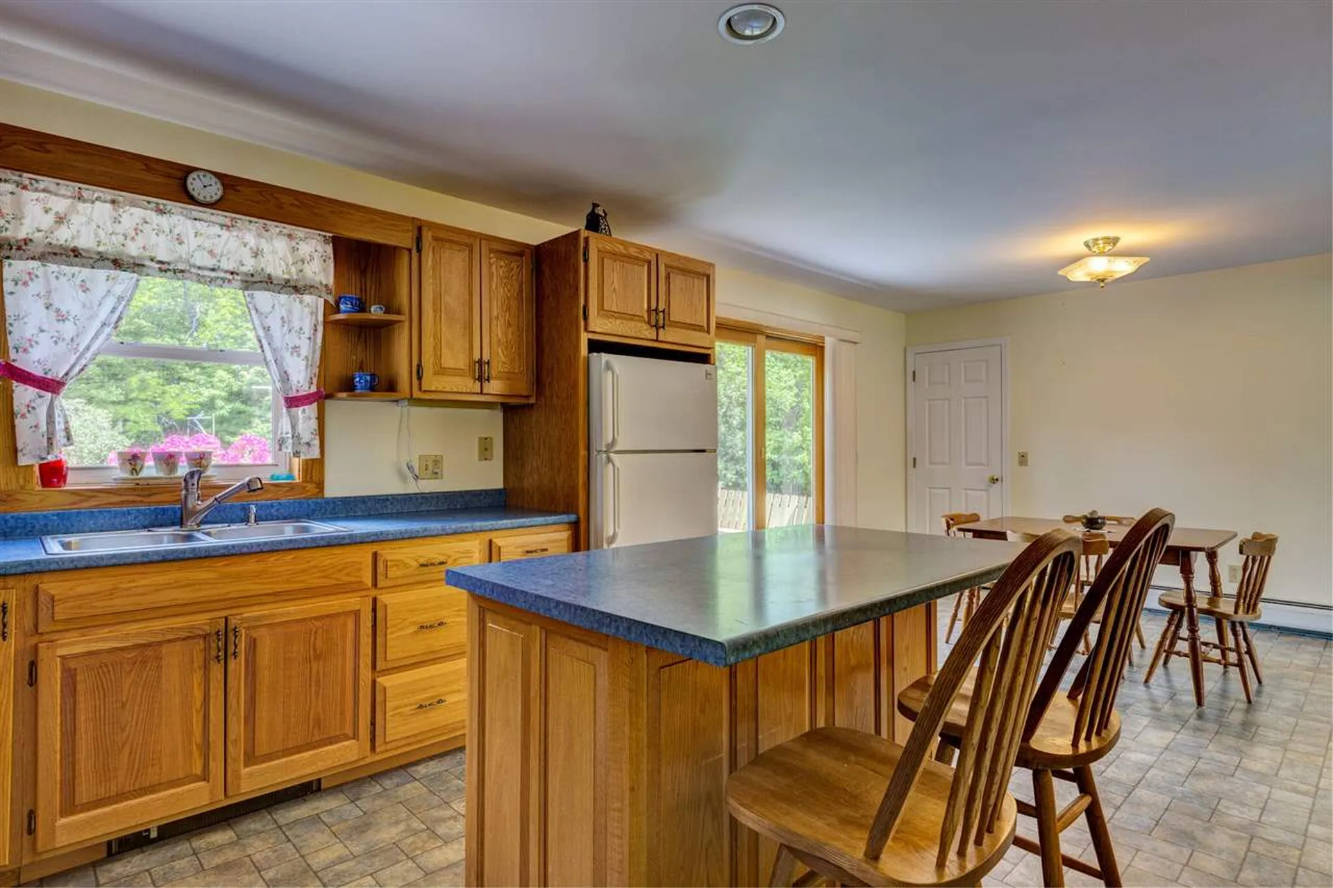 34 Dingleton Hill Road Cornish NH 03745