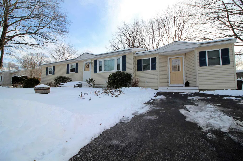 15 Simonds Road Portsmouth NH 03801