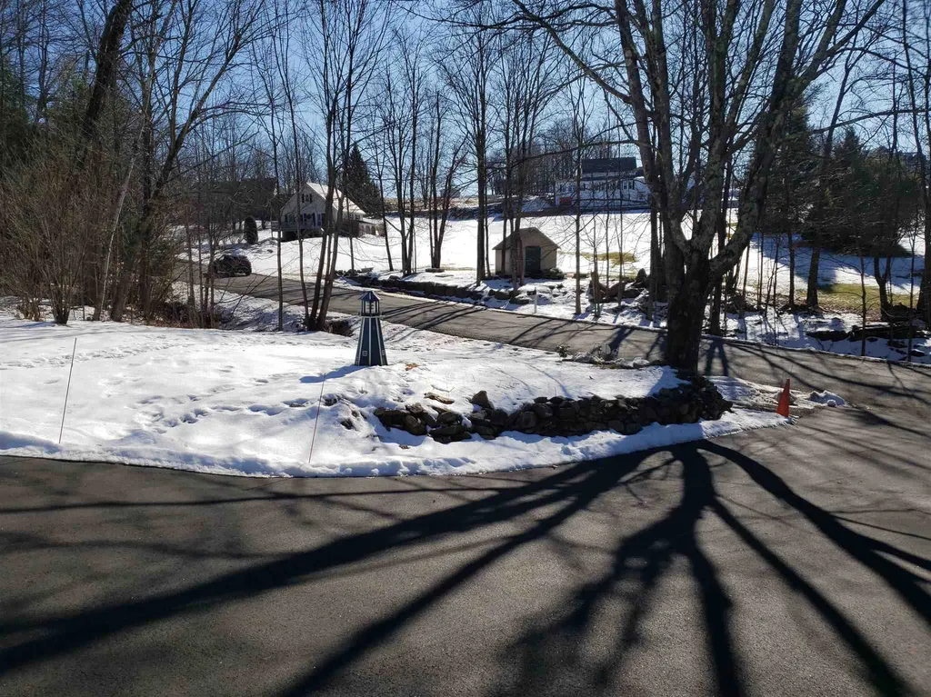 42 Bay Hill Road Northfield NH 03276