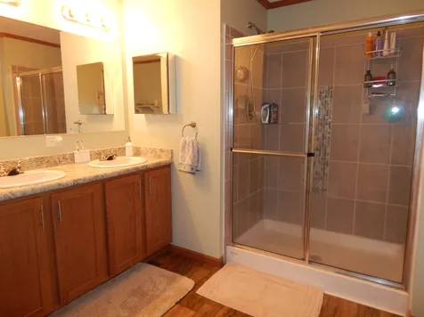 42 Bay Hill Road Northfield NH 03276