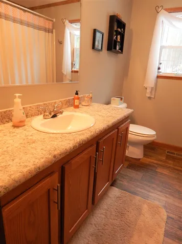 42 Bay Hill Road Northfield NH 03276