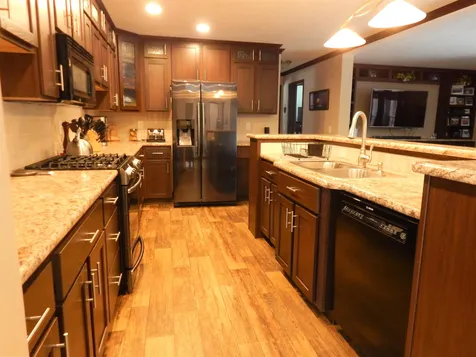 42 Bay Hill Road Northfield NH 03276