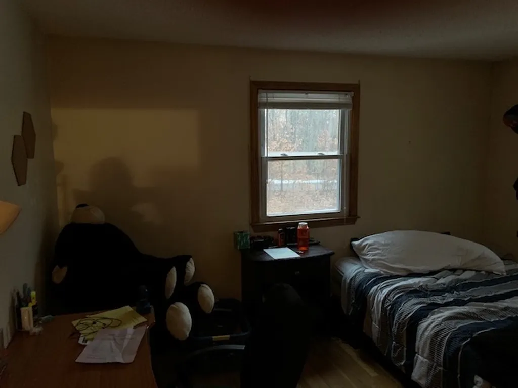 7 Nesenkeag Drive Litchfield NH 03052