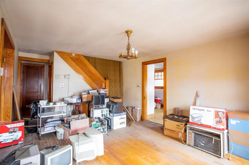 15 Anns Lane Hampton NH 03842