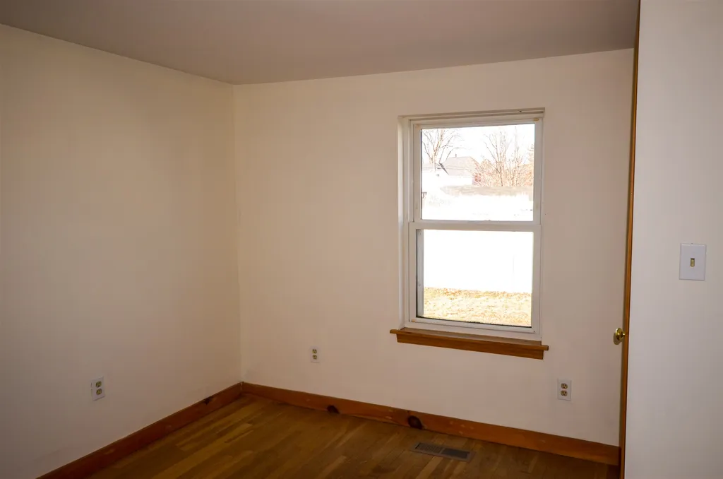 21 Dexter Street Nashua NH 03060