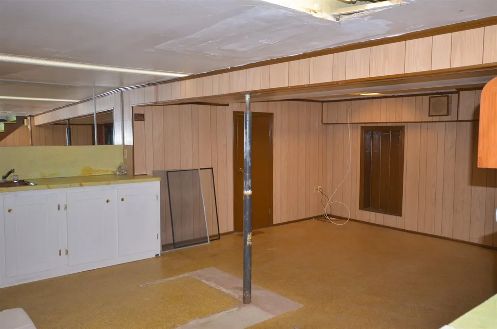 21 Dexter Street Nashua NH 03060
