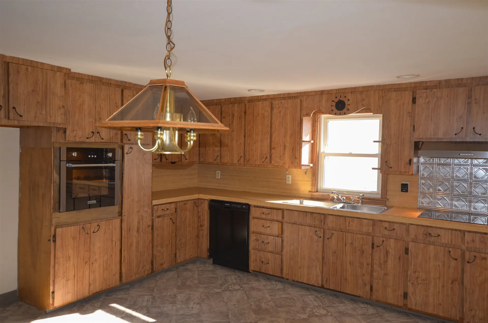 21 Dexter Street Nashua NH 03060