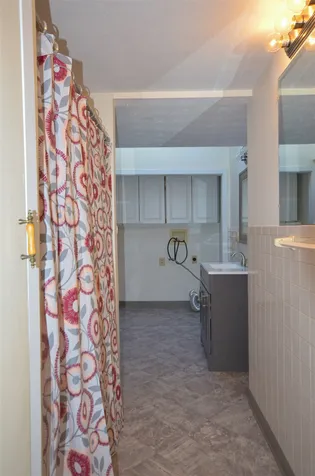 21 Dexter Street Nashua NH 03060