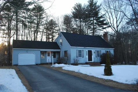 19 Pinewood Drive Somersworth NH 03878
