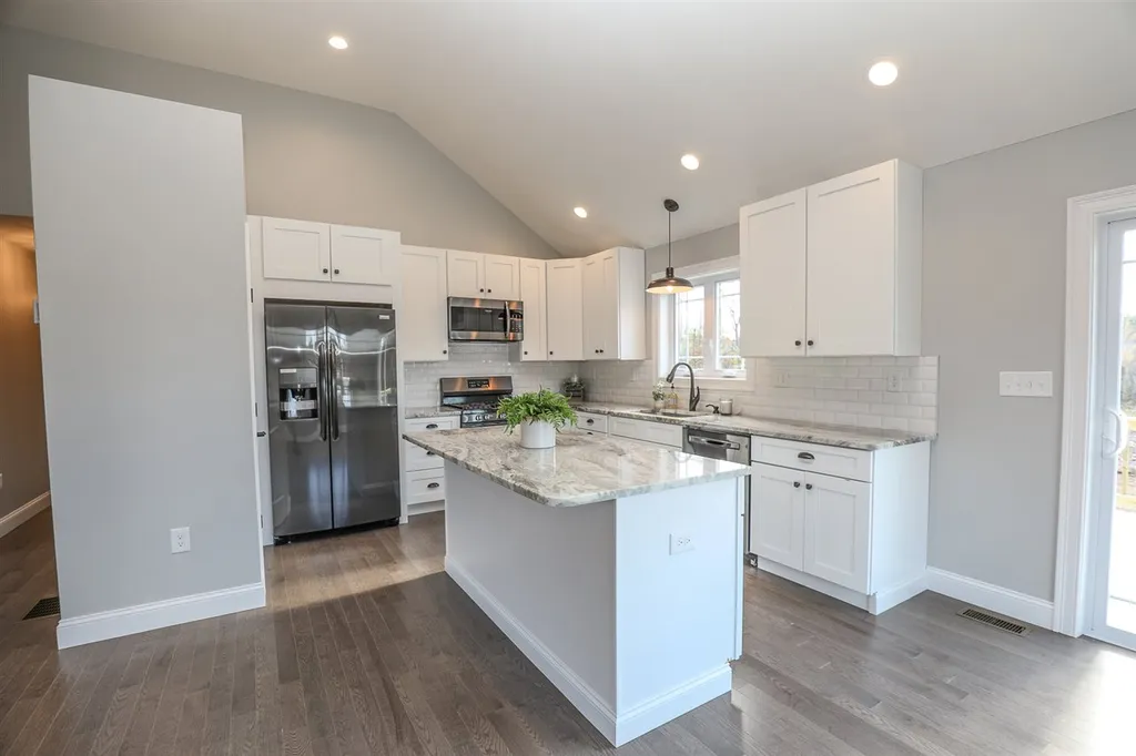 10 Pine Acres Road Allenstown NH 03275