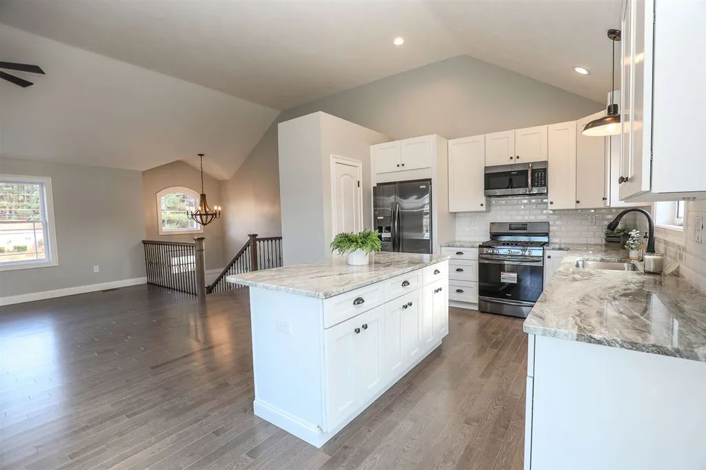 10 Pine Acres Road Allenstown NH 03275