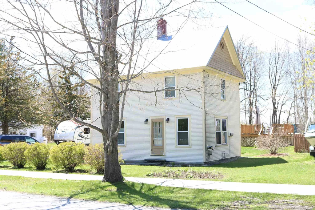 35 Liberty Street Bristol VT 05443