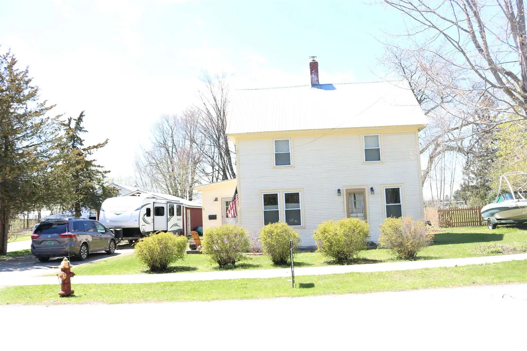 35 Liberty Street Bristol VT 05443