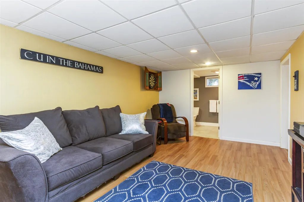 45 W Mitchell Street Manchester NH 03103