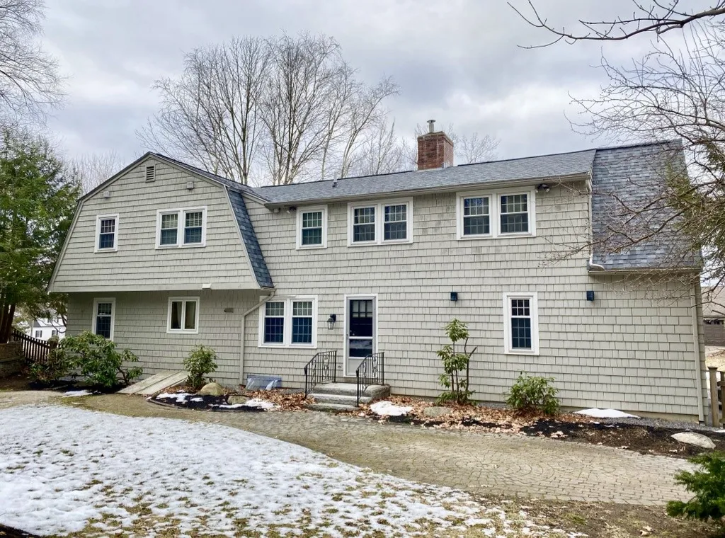 3 Amble Road Nashua NH 03062