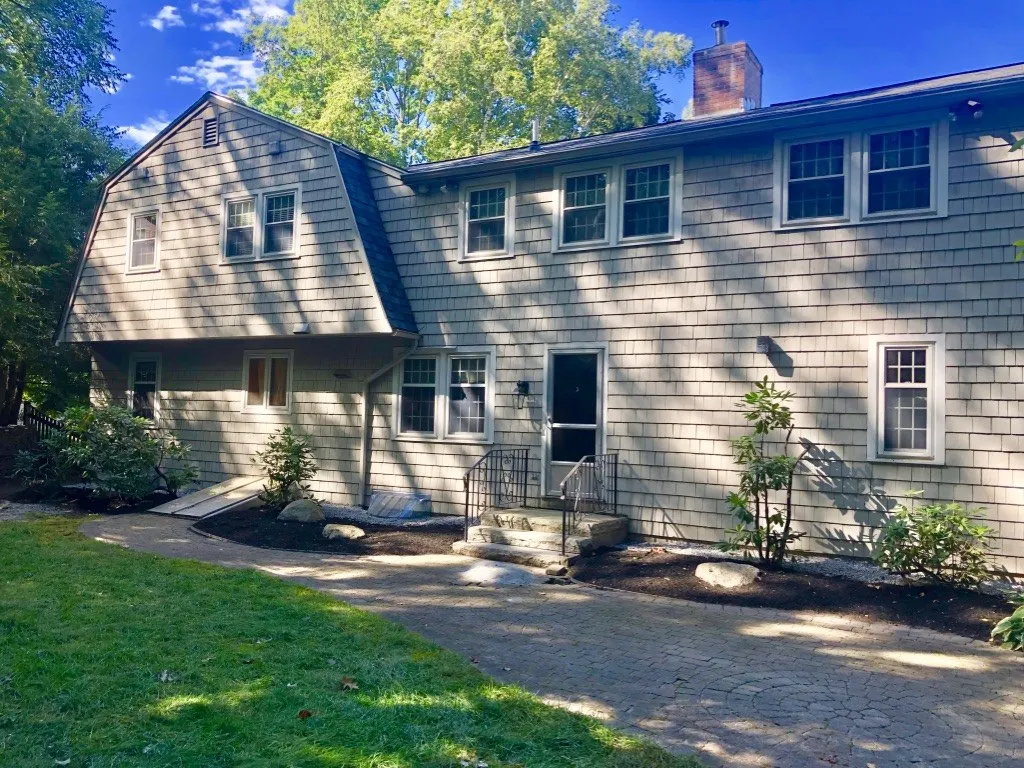 3 Amble Road Nashua NH 03062