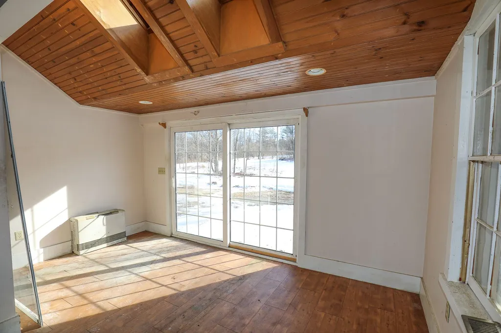 1234 Pleasant Street Webster NH 03303