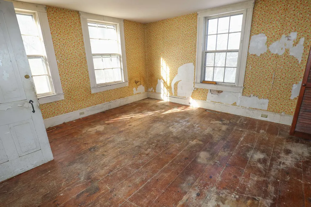1234 Pleasant Street Webster NH 03303
