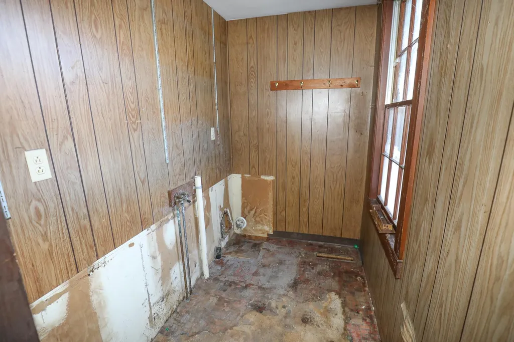 1234 Pleasant Street Webster NH 03303
