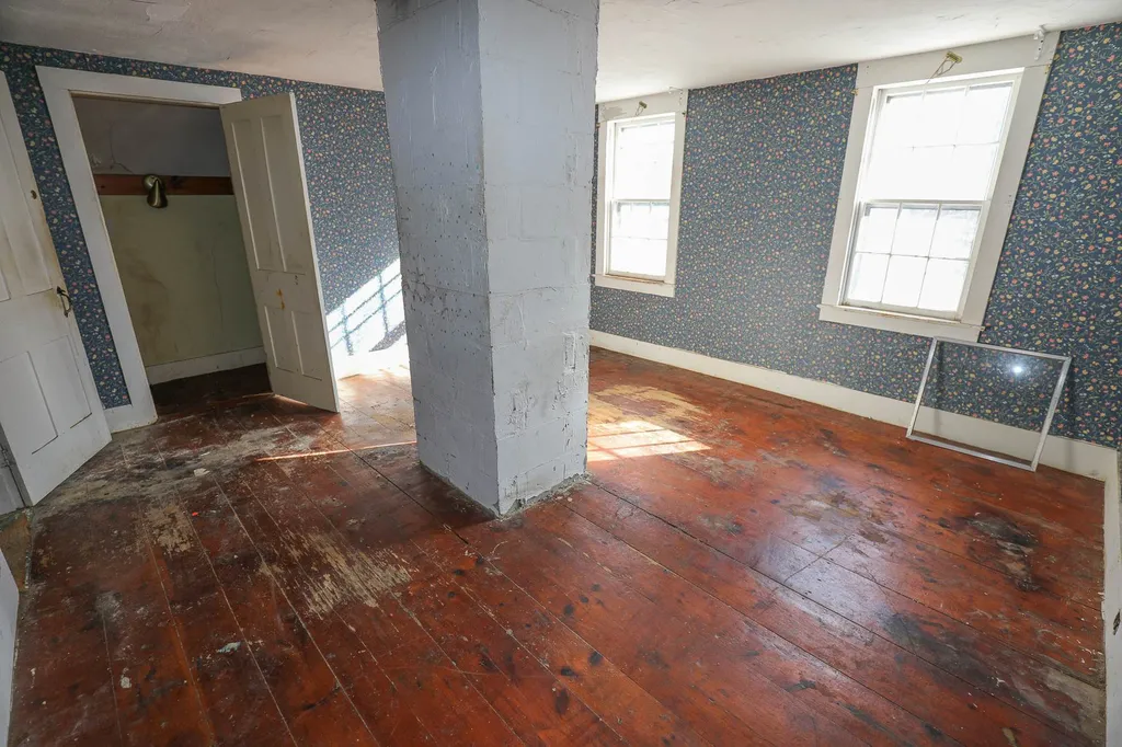 1234 Pleasant Street Webster NH 03303