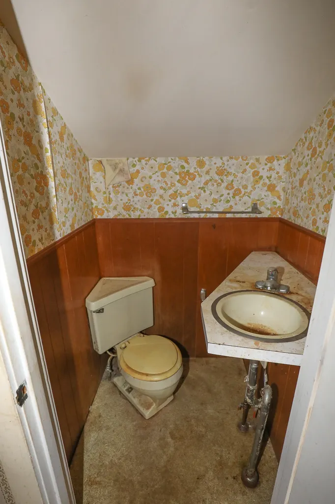 1234 Pleasant Street Webster NH 03303