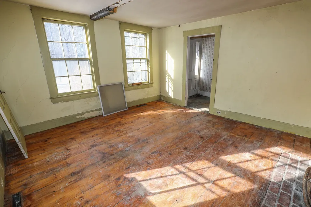 1234 Pleasant Street Webster NH 03303