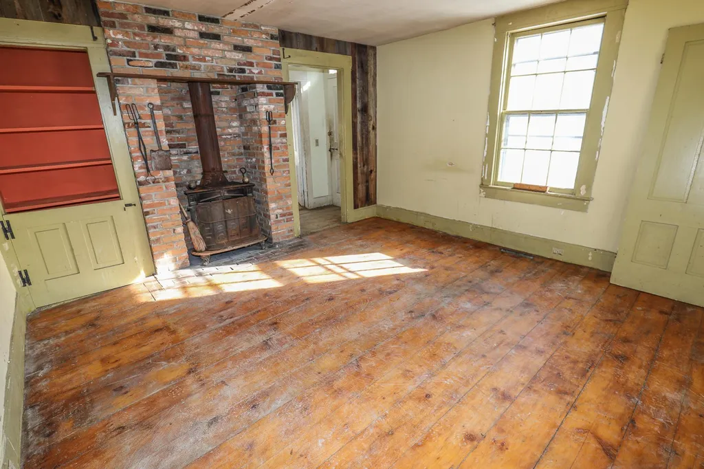 1234 Pleasant Street Webster NH 03303