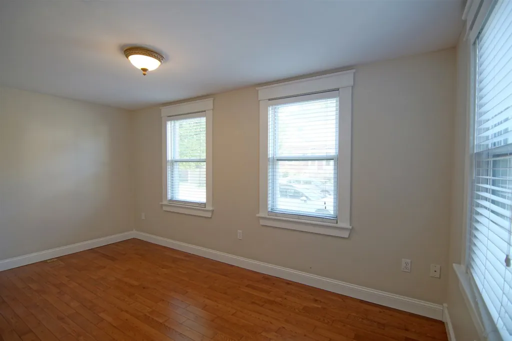 104 Raleigh Way Portsmouth NH 03801