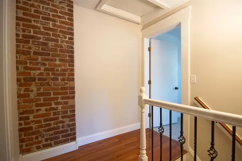 104 Raleigh Way Portsmouth NH 03801