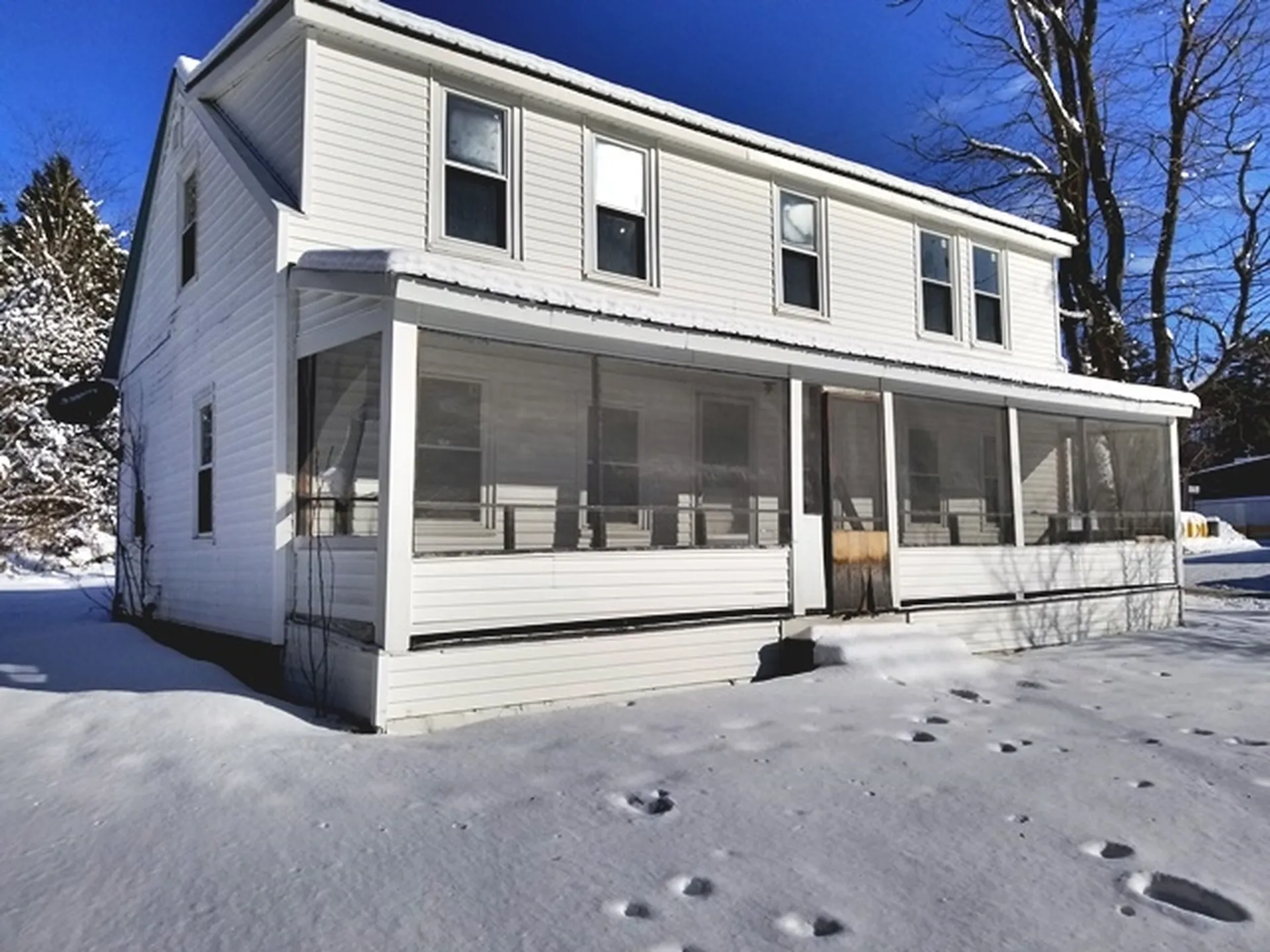 19 Bishop Street Littleton NH 03561