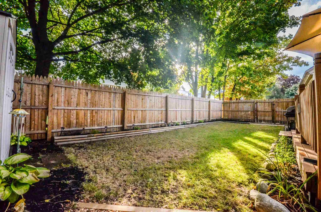 137 Edmond Street Goffstown NH 03045