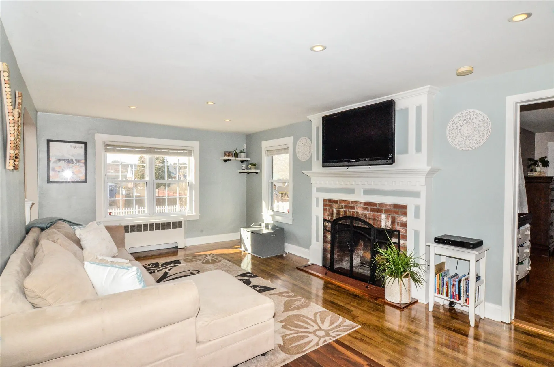 137 Edmond Street Goffstown NH 03045